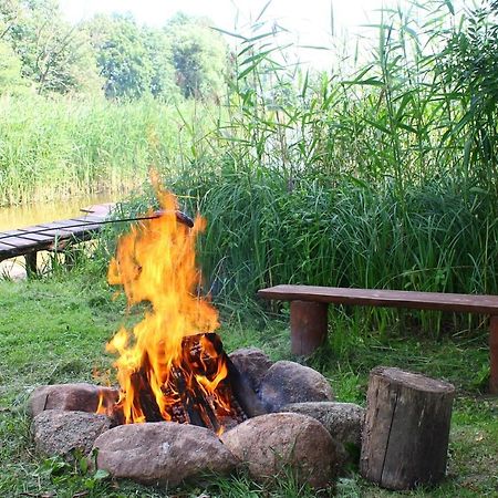 Bajkowe Mazury Domek Wakacyjny Міколайкі Екстер'єр фото